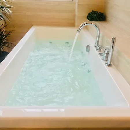 Bluemoon Sardinia Roof Garden Jacuzzi Cagliari